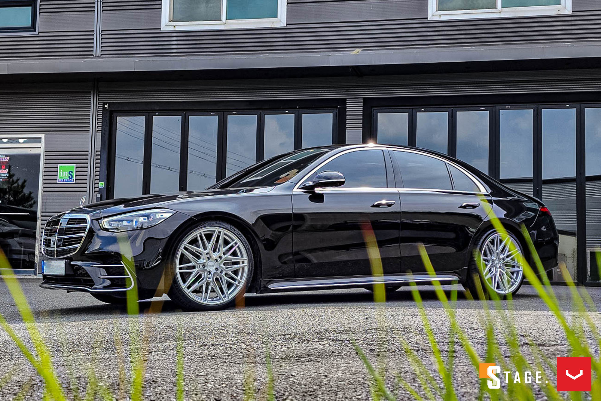 MERCEDES S400D - HYBRID FORGED SERIES: HF-7 - Vossen Wheels