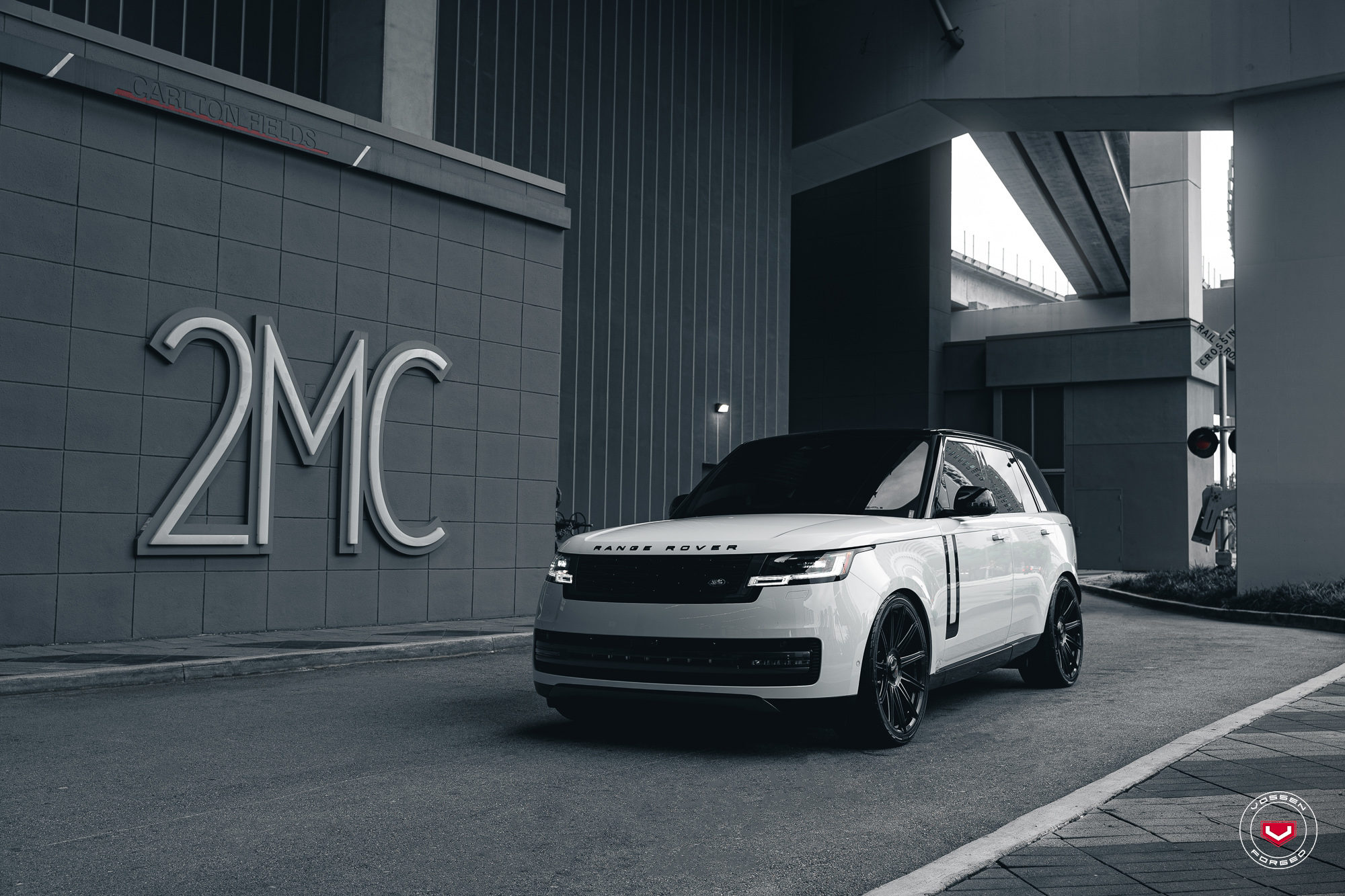 Range Rover Style 17 LAND ROVER RANGE ROVER - SERIES 17: S17-12 - Vossen Wheels