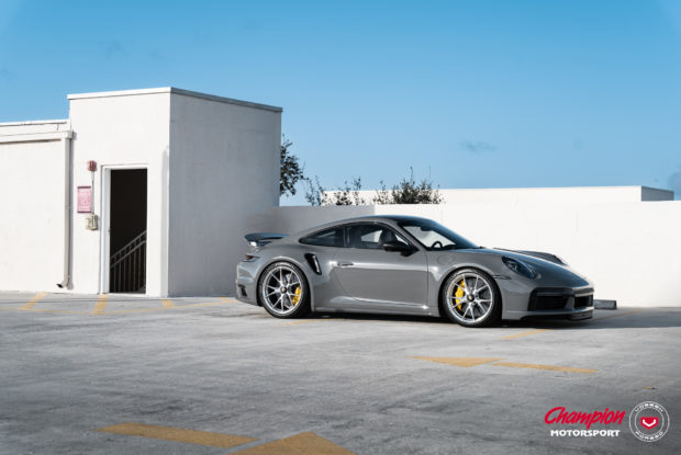 Porsche 992 Turbo S – Vossen x Champion RS74