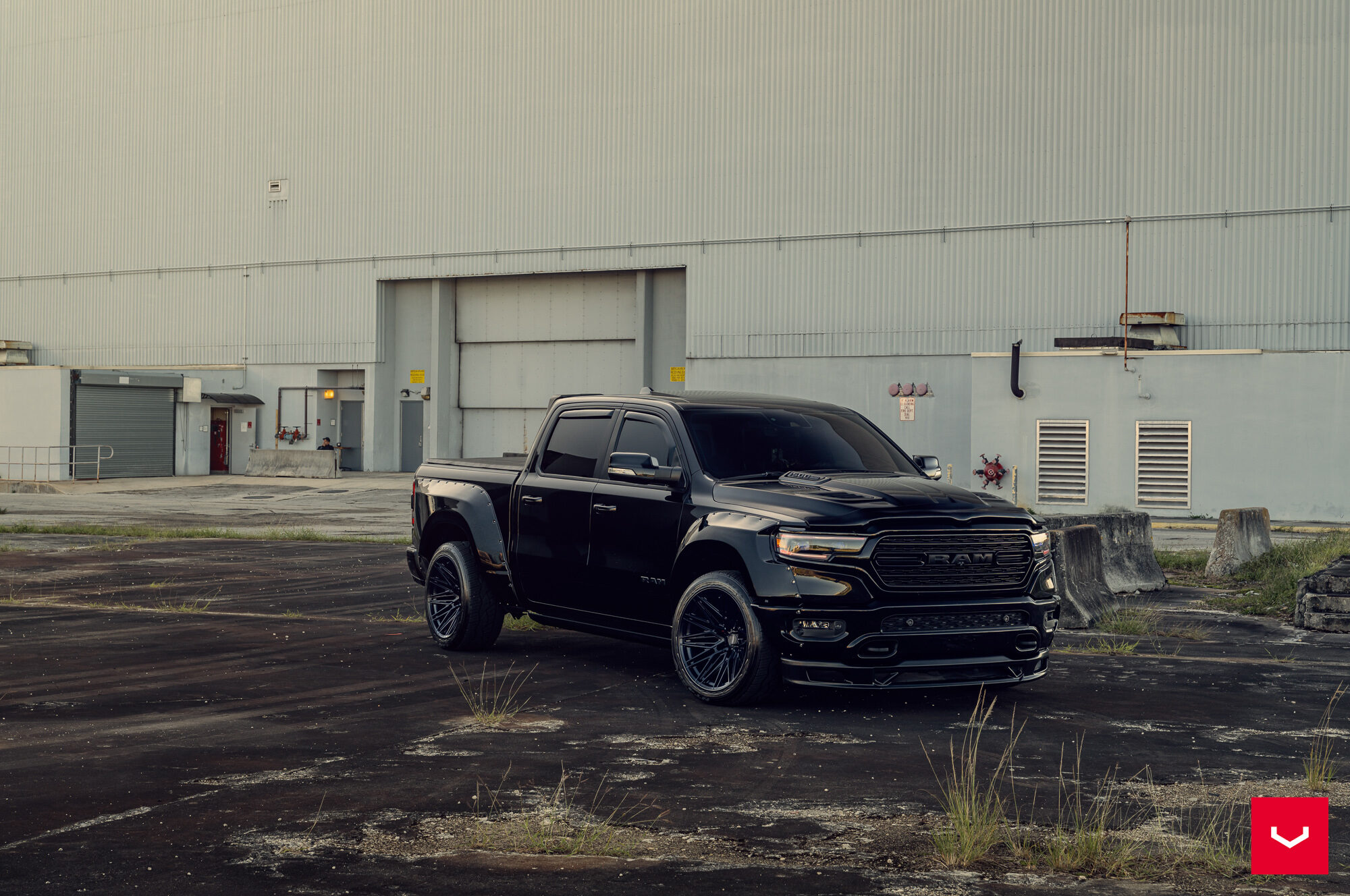 RAM 1500 - HYBRID FORGED SERIES: HF6-5 - Vossen Wheels