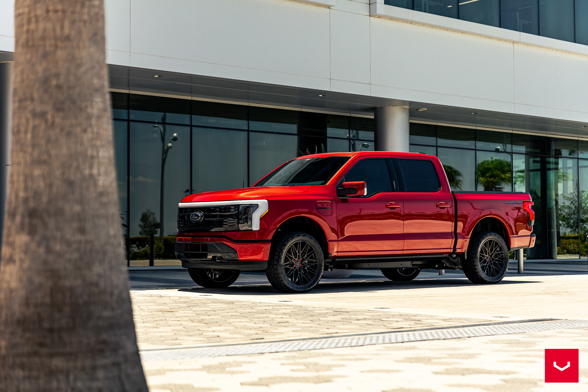 FORD LIGHTNING - HYBRID FORGED SERIES: HF6-5 - Vossen Wheels