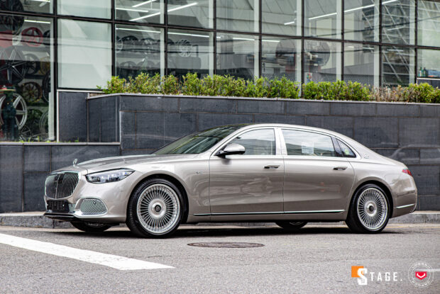 MERCEDES S680 MAYBACH – SERIES 17: S17-16 (3-PIECE)