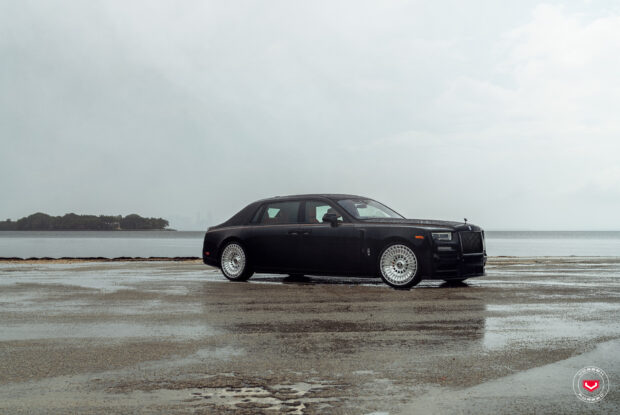ROLLS-ROYCE PHANTOM – LC3 SERIES: LC3-13T