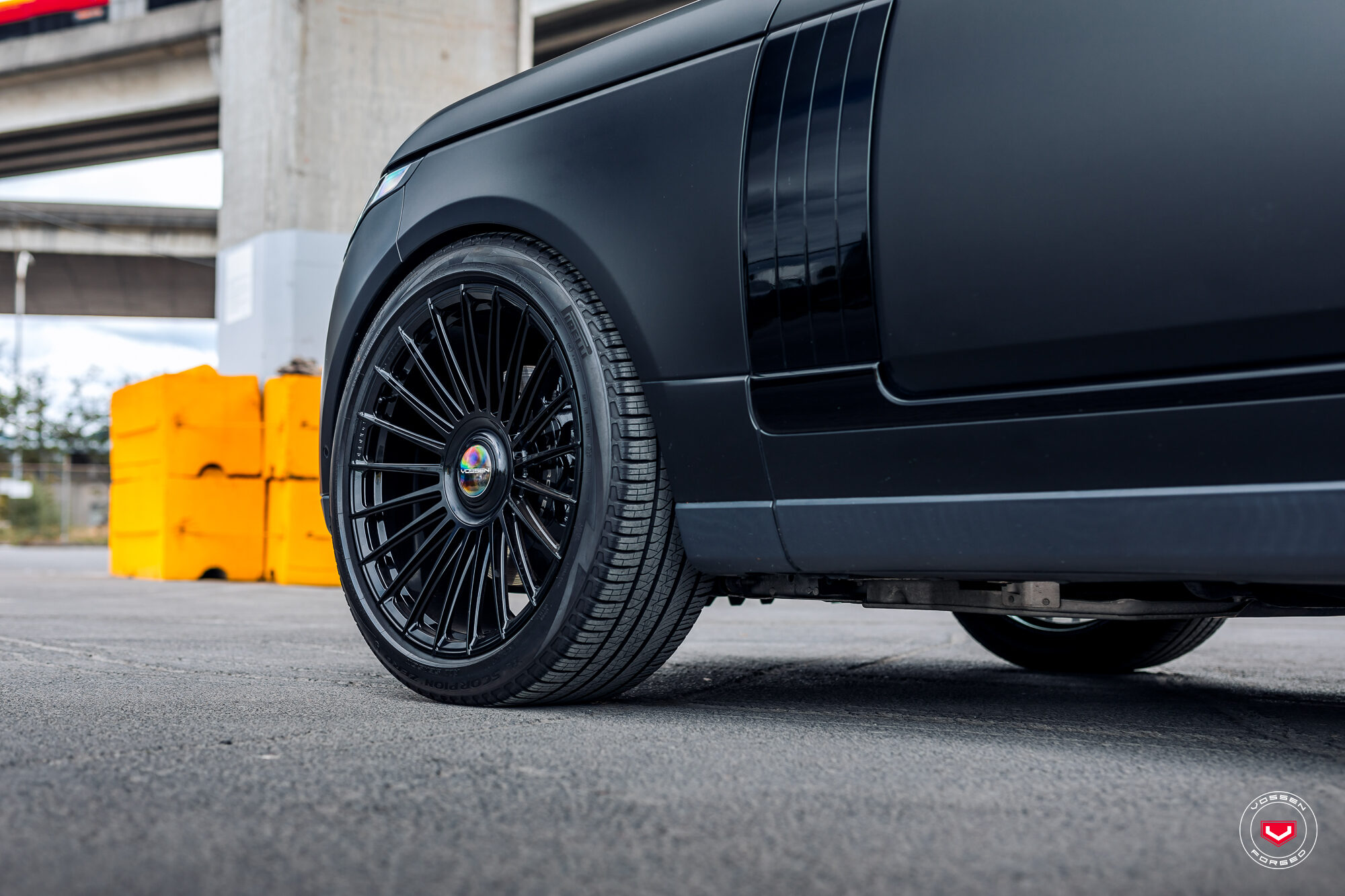 Range Rover Style 17 LAND ROVER RANGE ROVER - SERIES 17: S17-13 - Vossen Wheels