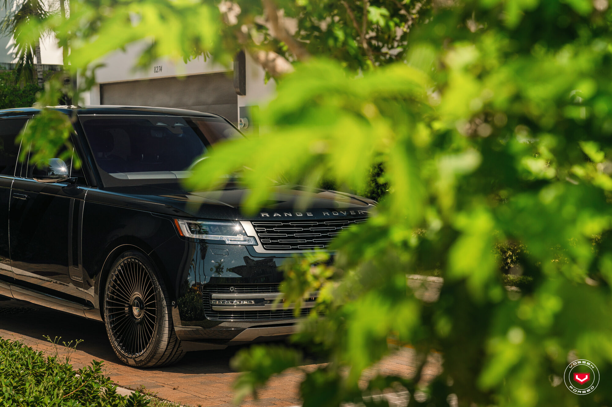 Range Rover Style 17 LAND ROVER RANGE ROVER - SERIES 17: S17-16 - Vossen Wheels