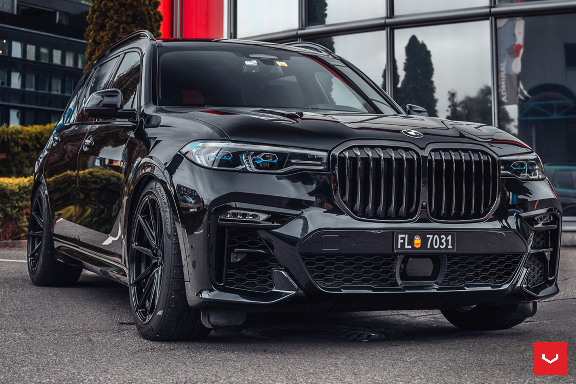 BMW X7 - HYBRID FORGED SERIES: HF-3 - Vossen Wheels