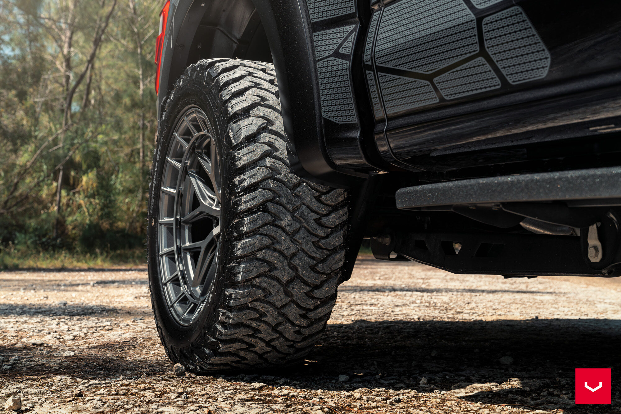Raptor R Rims FORD RAPTOR R - HYBRID FORGED SERIES: HFX-1 - Vossen Wheels