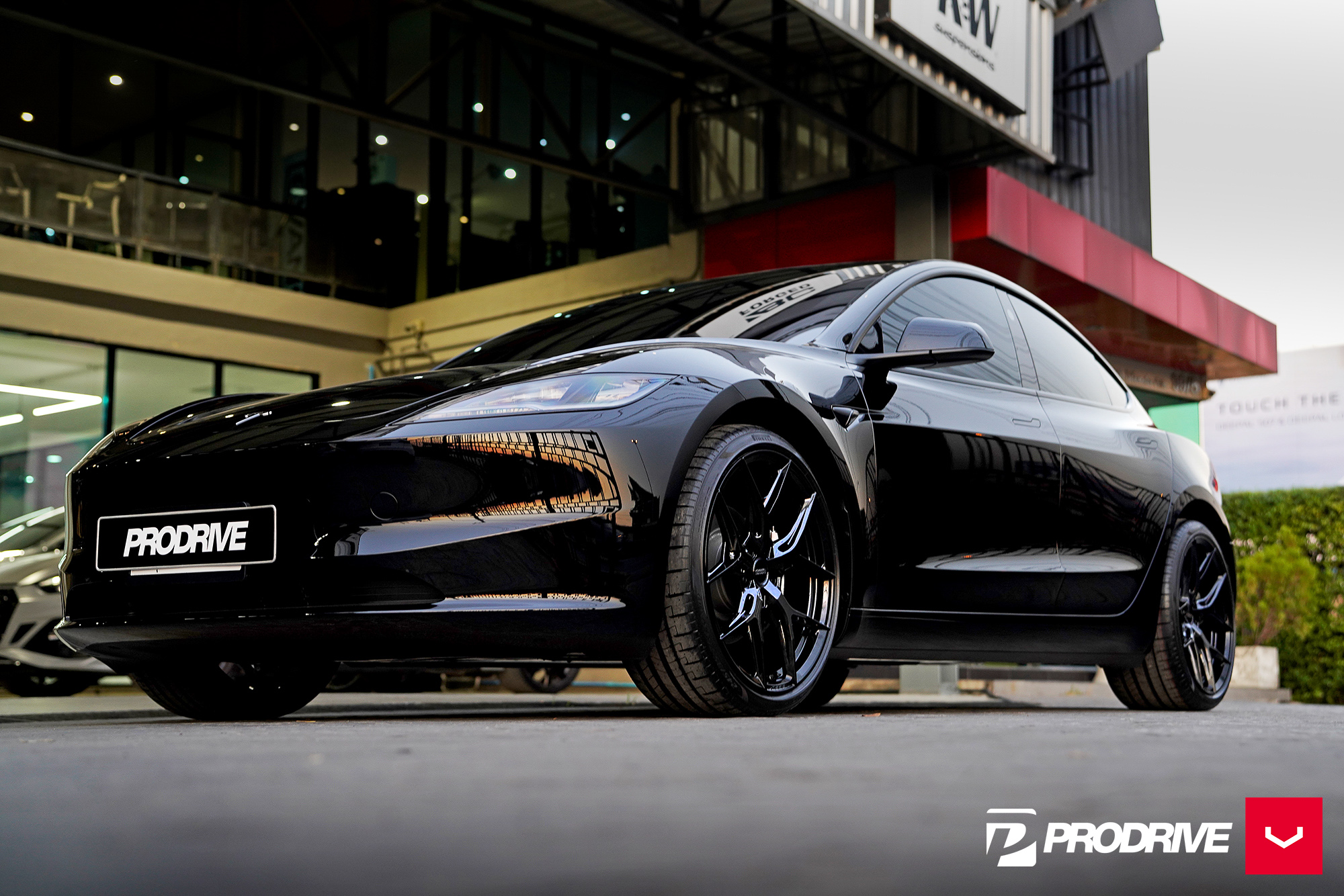 TESLA MODEL 3 HYBRID SERIES HF5 Vossen Wheels