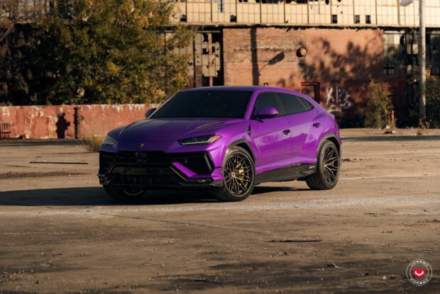 LAMBORGHINI URUS PERFORMANTE – SERIES 21: S21-02 CARBON