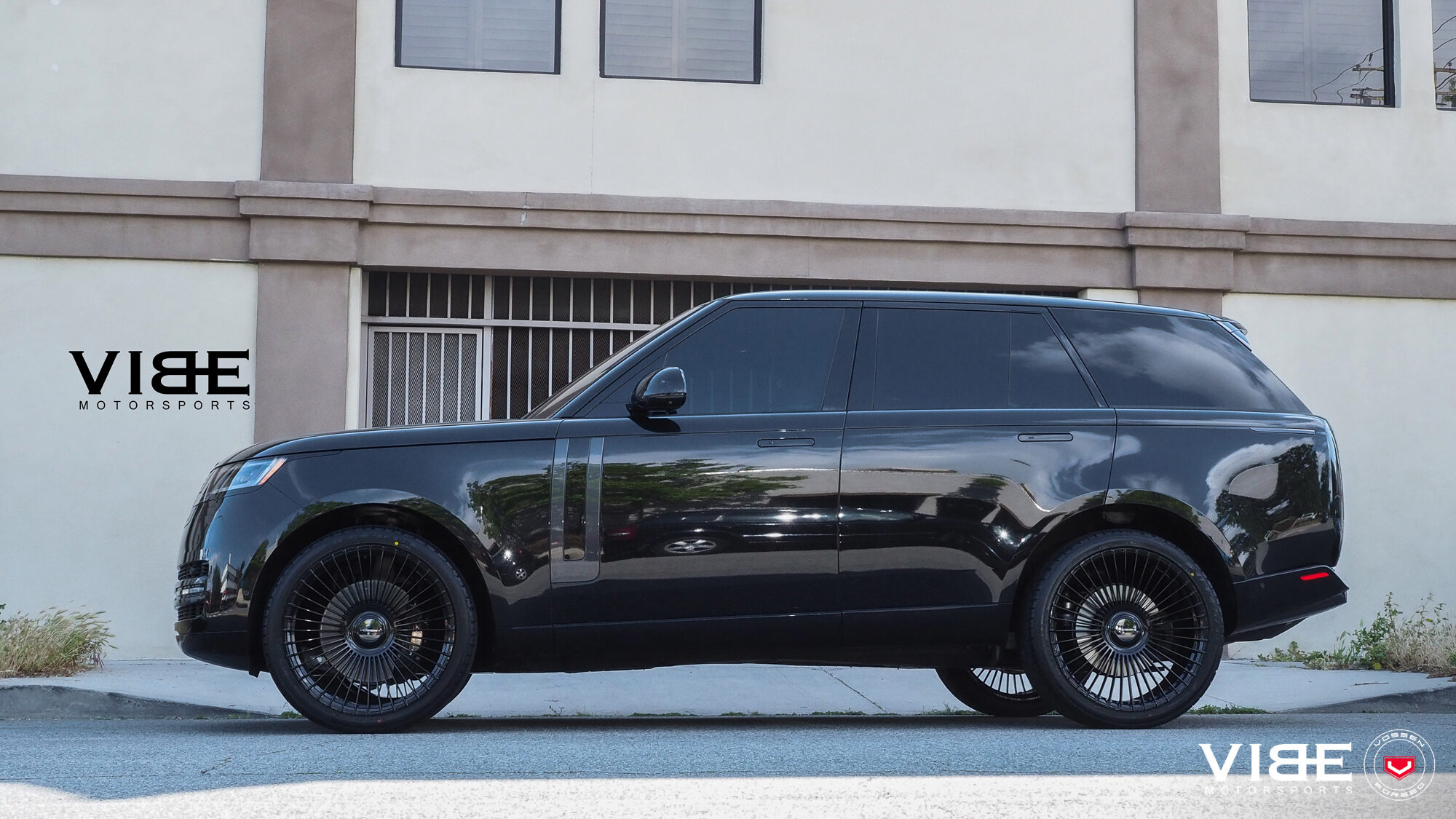 Range Rover Style 17 LAND ROVER RANGE ROVER - SERIES 17: S17-16 - Vossen Wheels