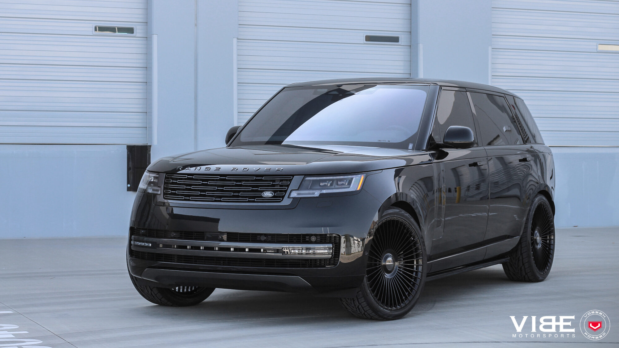 Range Rover Style 17 LAND ROVER RANGE ROVER - SERIES 17: S17-16 - Vossen Wheels