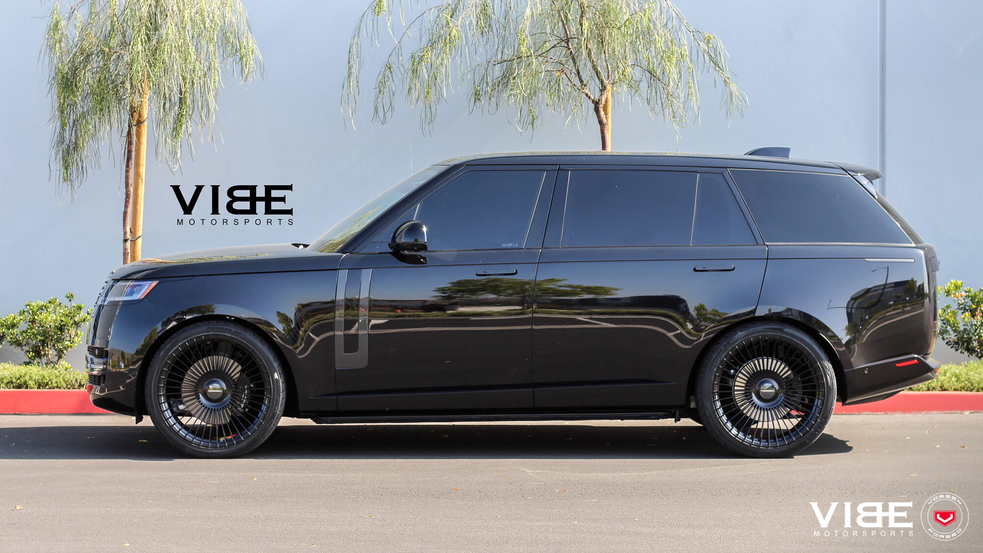 Range Rover Style 17 LAND ROVER RANGE ROVER - SERIES 17: S17-16 - Vossen Wheels