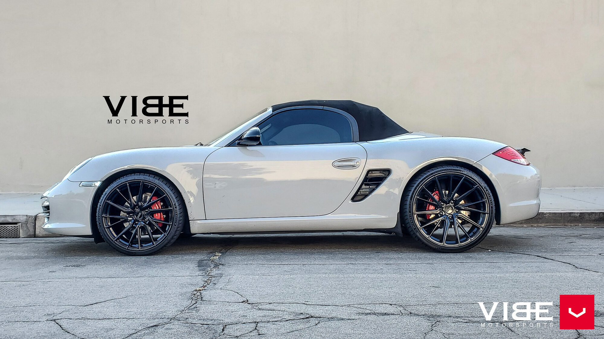 Boxster On Rims PORSCHE BOXSTER S - HYBRID FORGED SERIES: HF-4T - Vossen Wheels