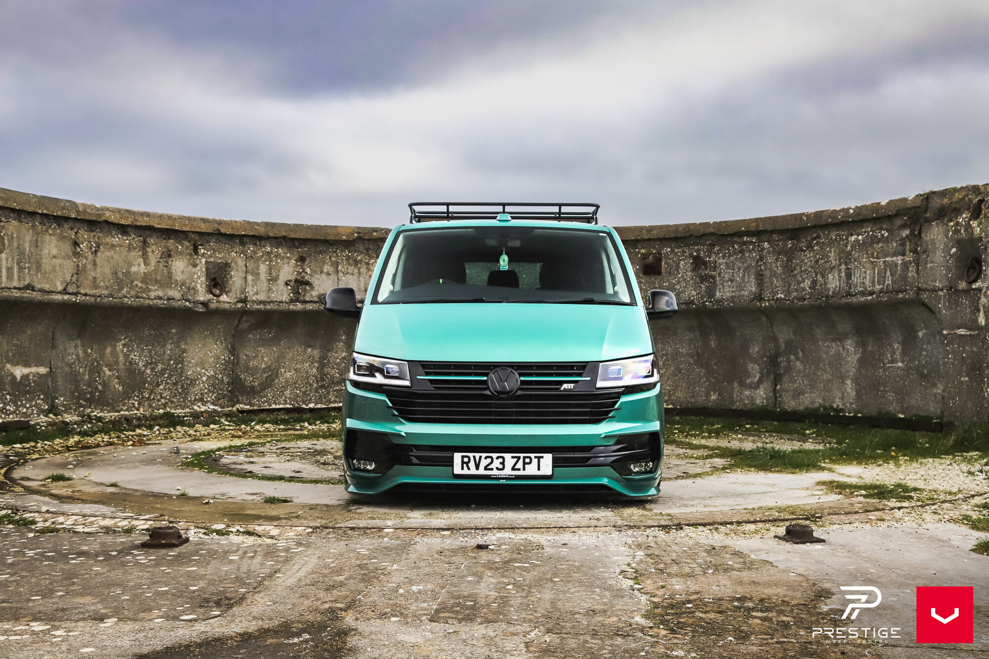 VW TRANSPORTER - M-R SERIES: ML-R1 - Vossen Wheels