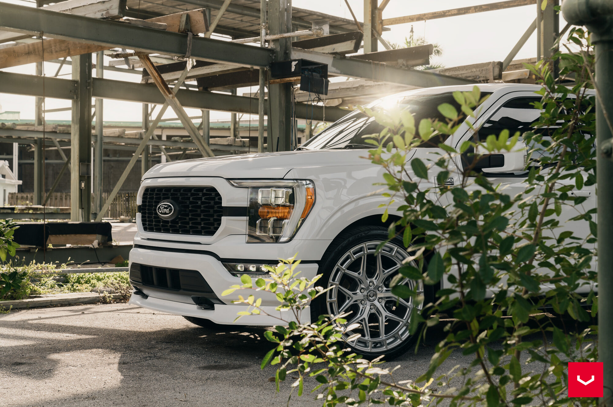 FORD F-150 - HYBRID FORGED SERIES: HFX-1 - Vossen Wheels