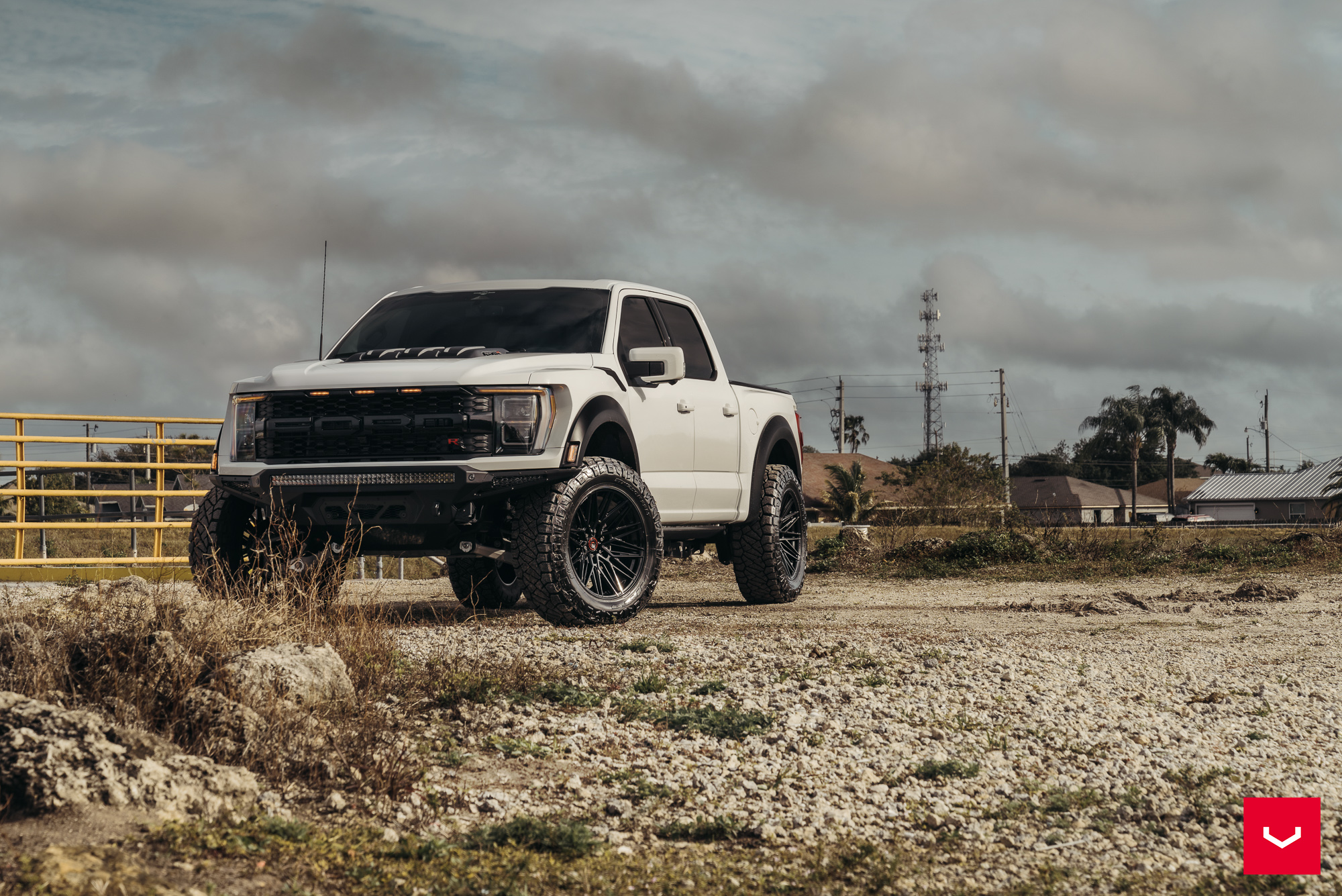 FORD RAPTOR R - HYBRID FORGED SERIES: HF6-5 - Vossen Wheels