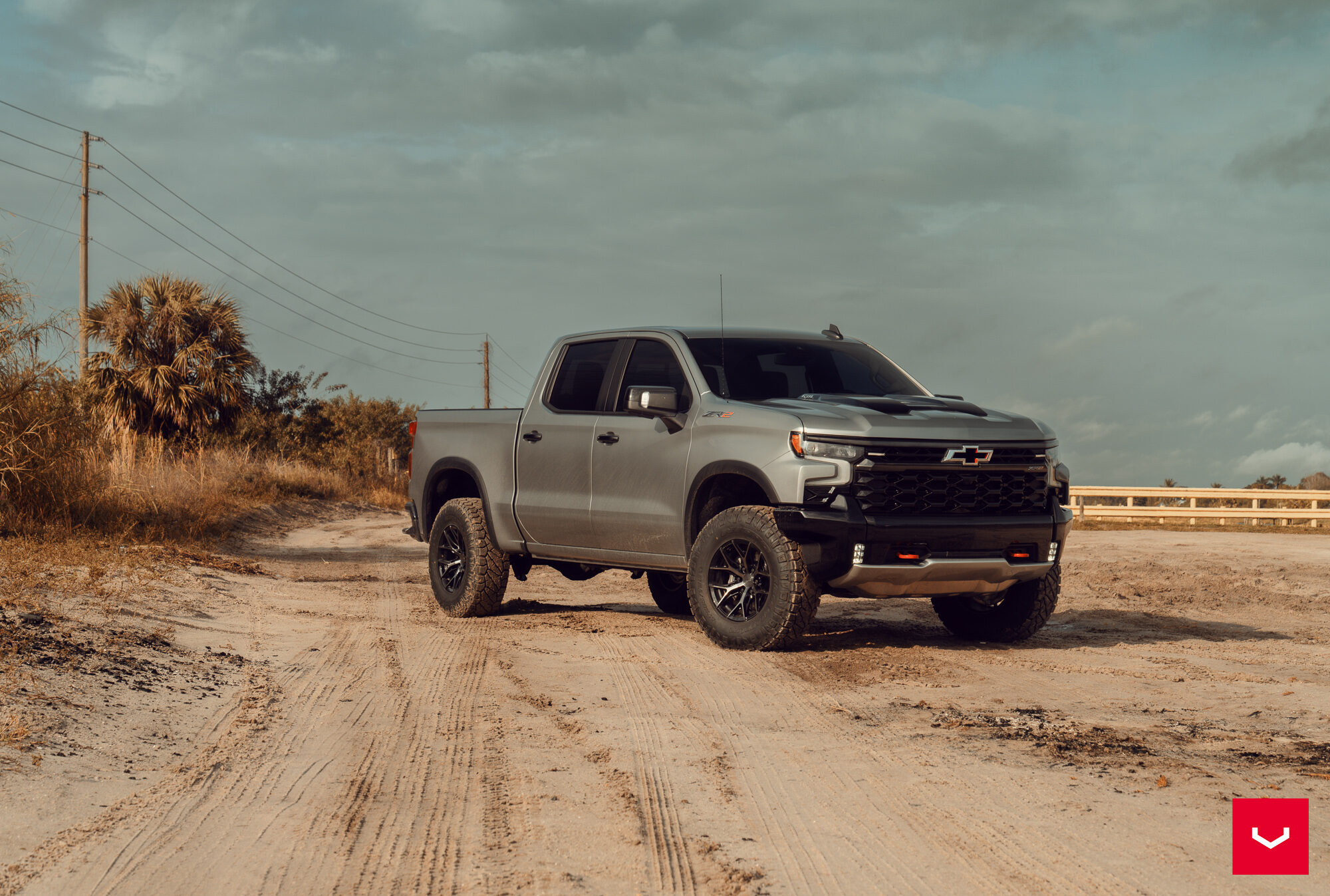 CHEVROLET SILVERADO ZR2 - HYBRID FORGED SERIES: HF6-4 - Vossen Wheels