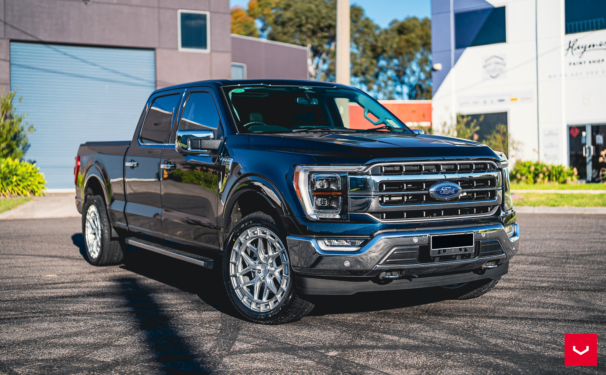 FORD F-150 - HYBRID FORGED SERIES: HFX-1 - Vossen Wheels