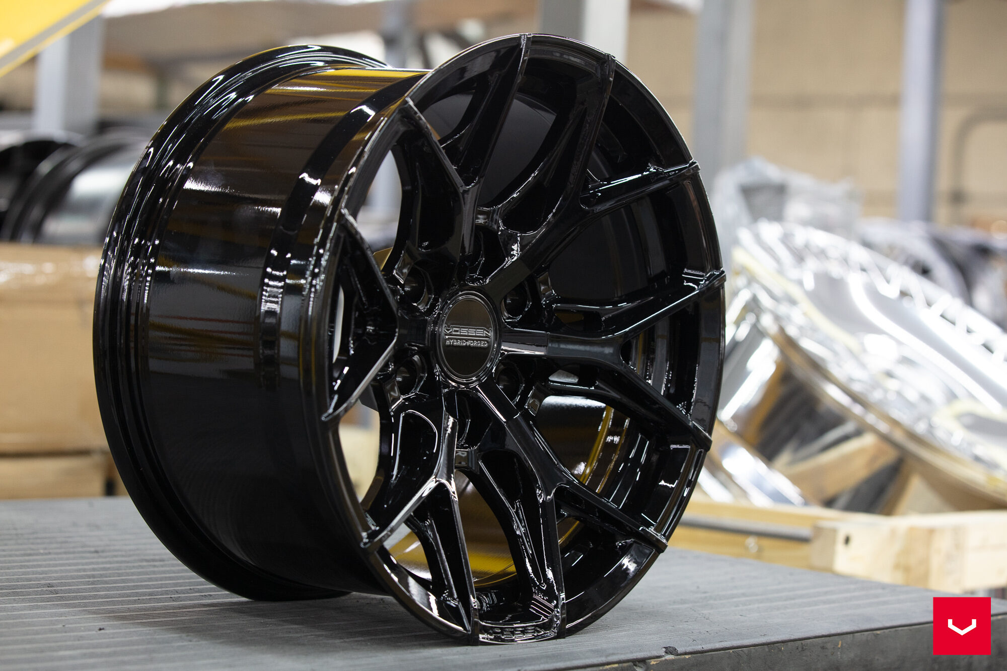 HYBRID FORGED SERIES: HF6-4 - Vossen Wheels