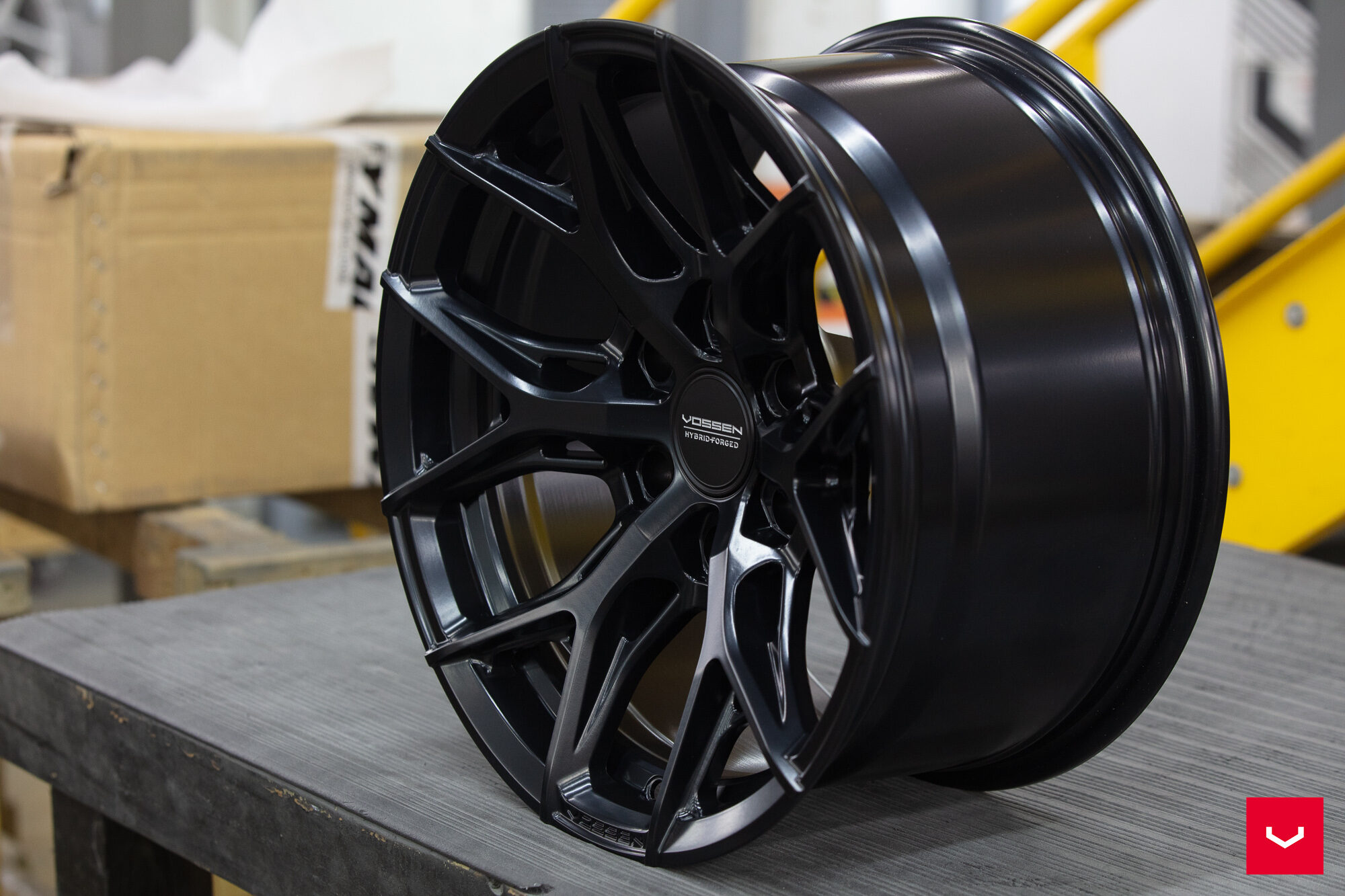 HYBRID FORGED SERIES: HF6-4 - Vossen Wheels