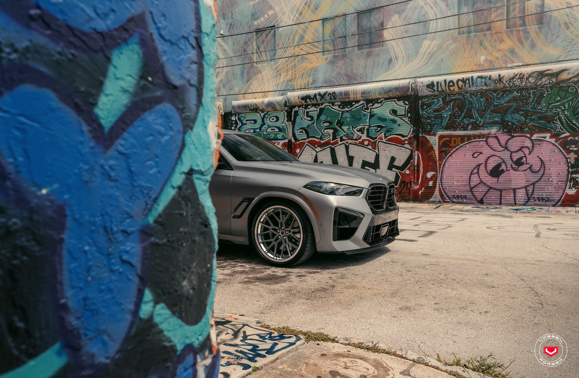 BMW X6 M COMPETITION - M-X SERIES: M-X3 (3-PIECE) - Vossen Wheels