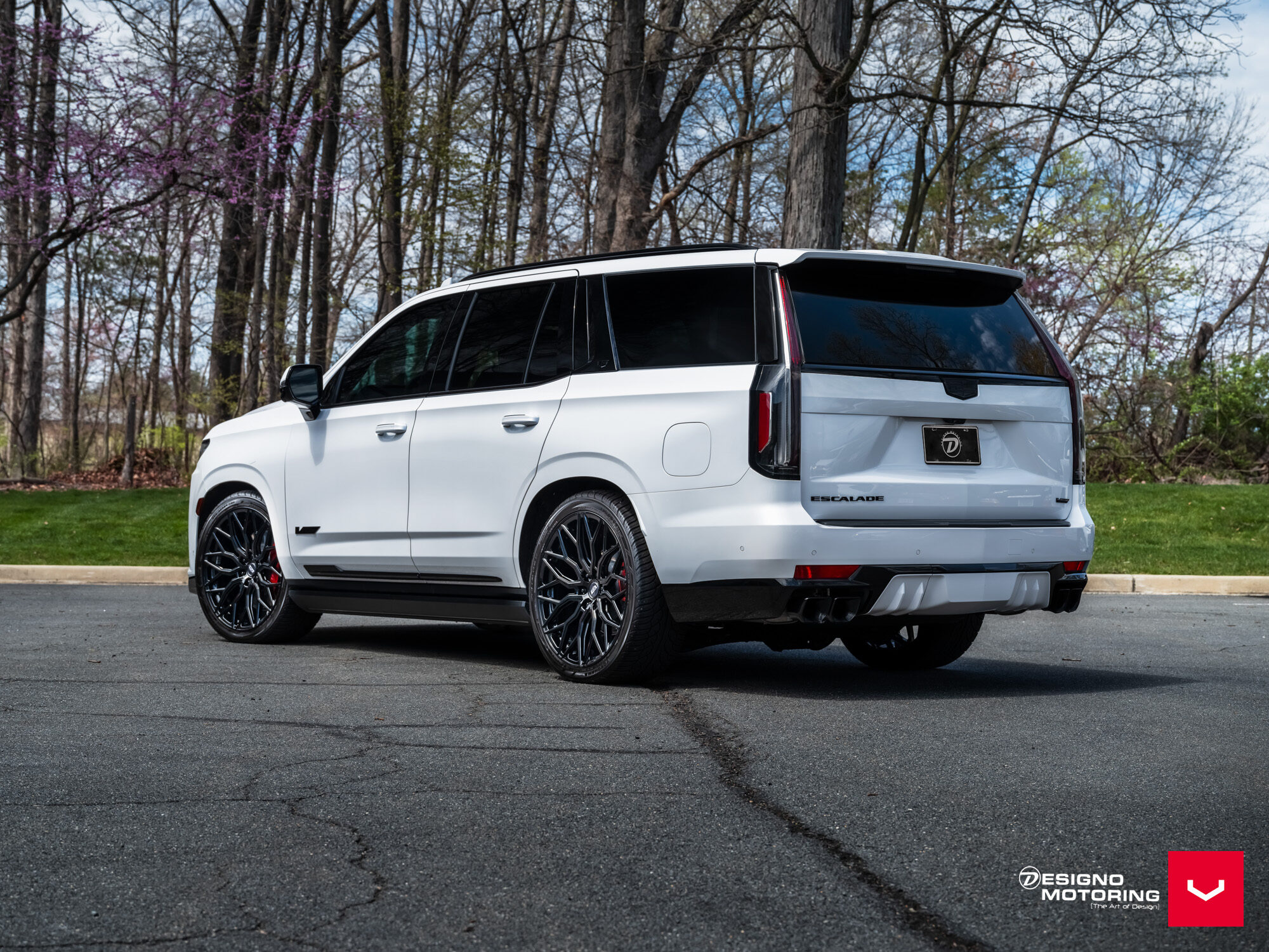 CADILLAC ESCALADE V - HYBRID FORGED SERIES: HF6-3 - Vossen Wheels