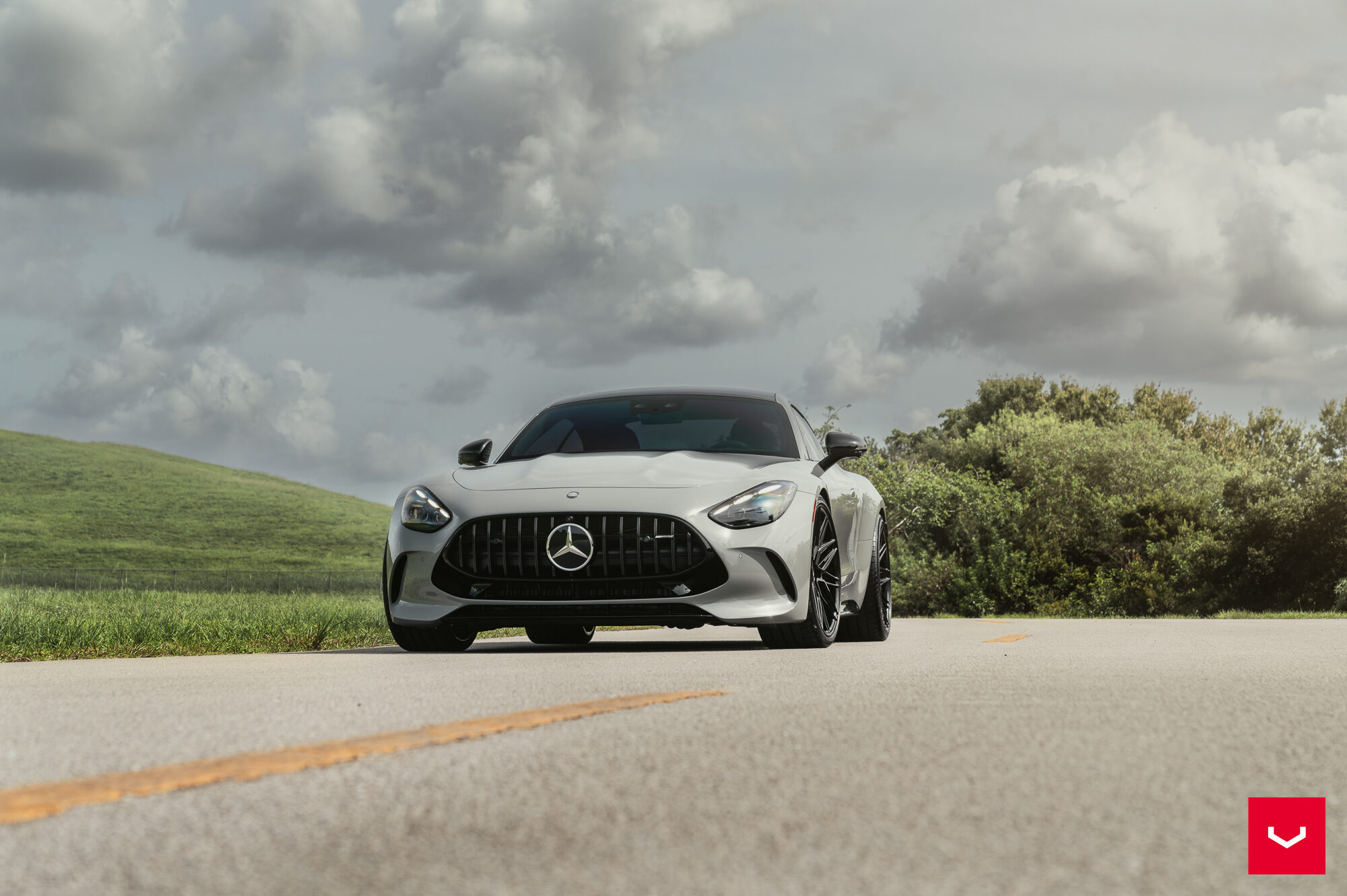 MERCEDES GT55 AMG - HYBRID FORGED SERIES: HF-7 - Vossen Wheels