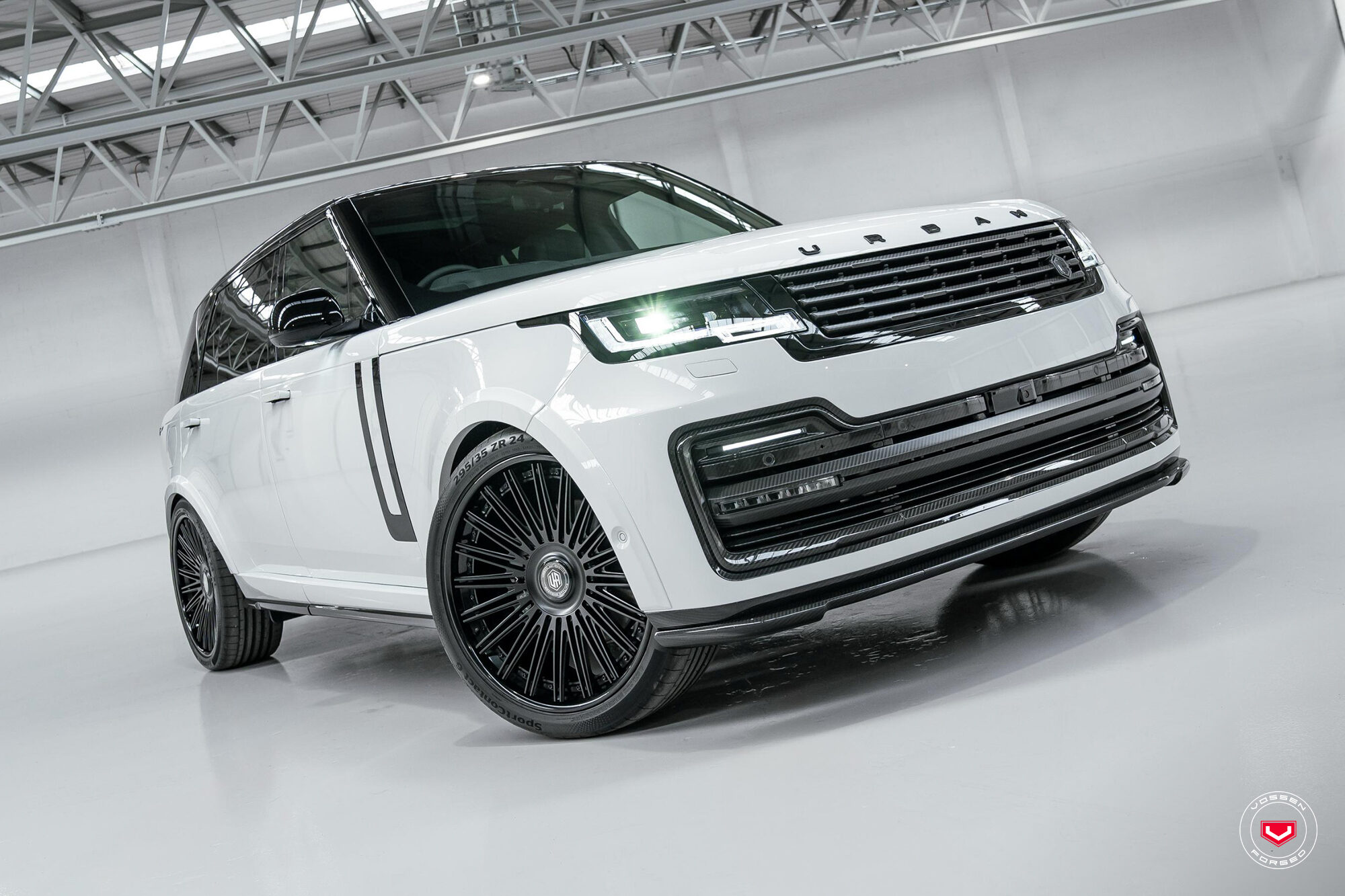 Range Rover Style 17 Land Rover Range Rover - Series 17: S17-14 (3-Piece) - Vossen Wheels