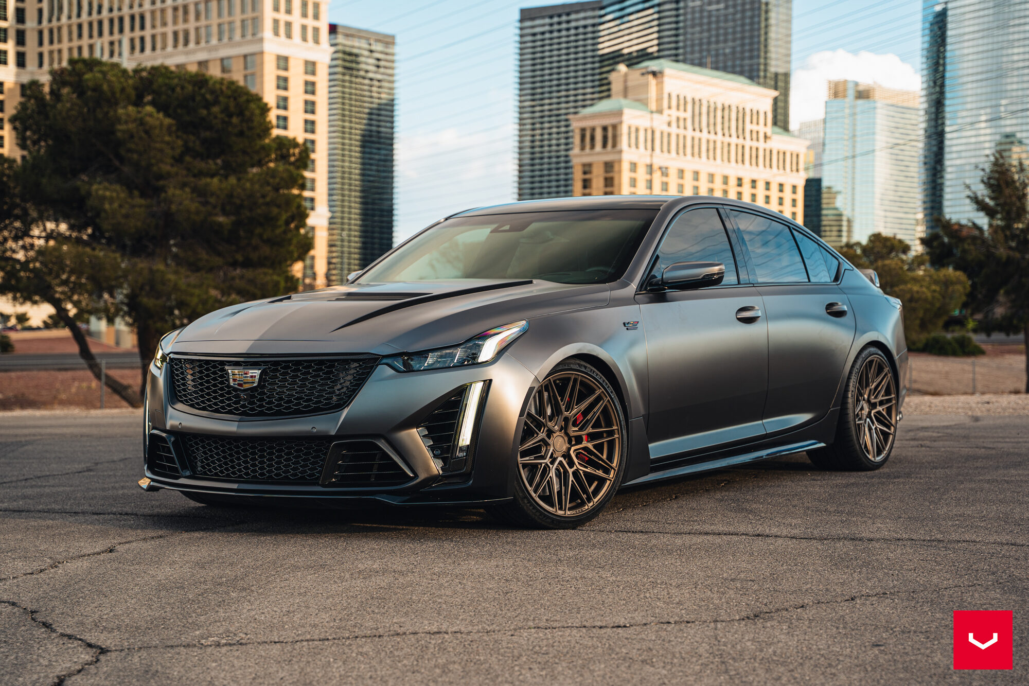 Cadillac-CT5-V-Blackwing-Hybrid-Forged-Series-HF-7-%C2%A9-Vossen-Wheels-2025-97-2000x1333.jpg