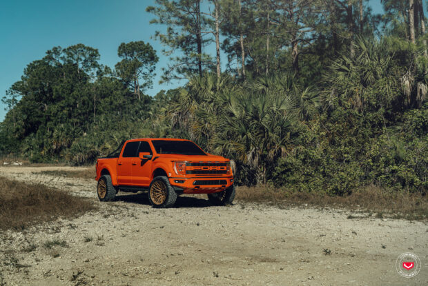 Ford F-150 Raptor - Vossen VFX-04