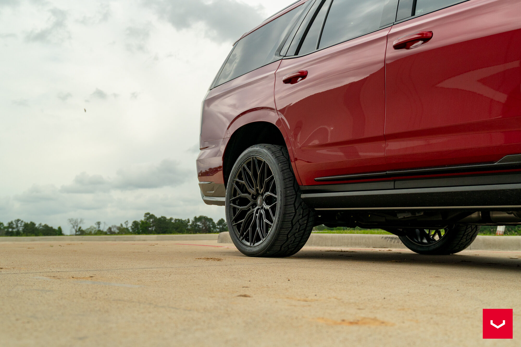 Cadillac Escalade V - Hybrid Forged Series: HF6-3 - Vossen Wheels
