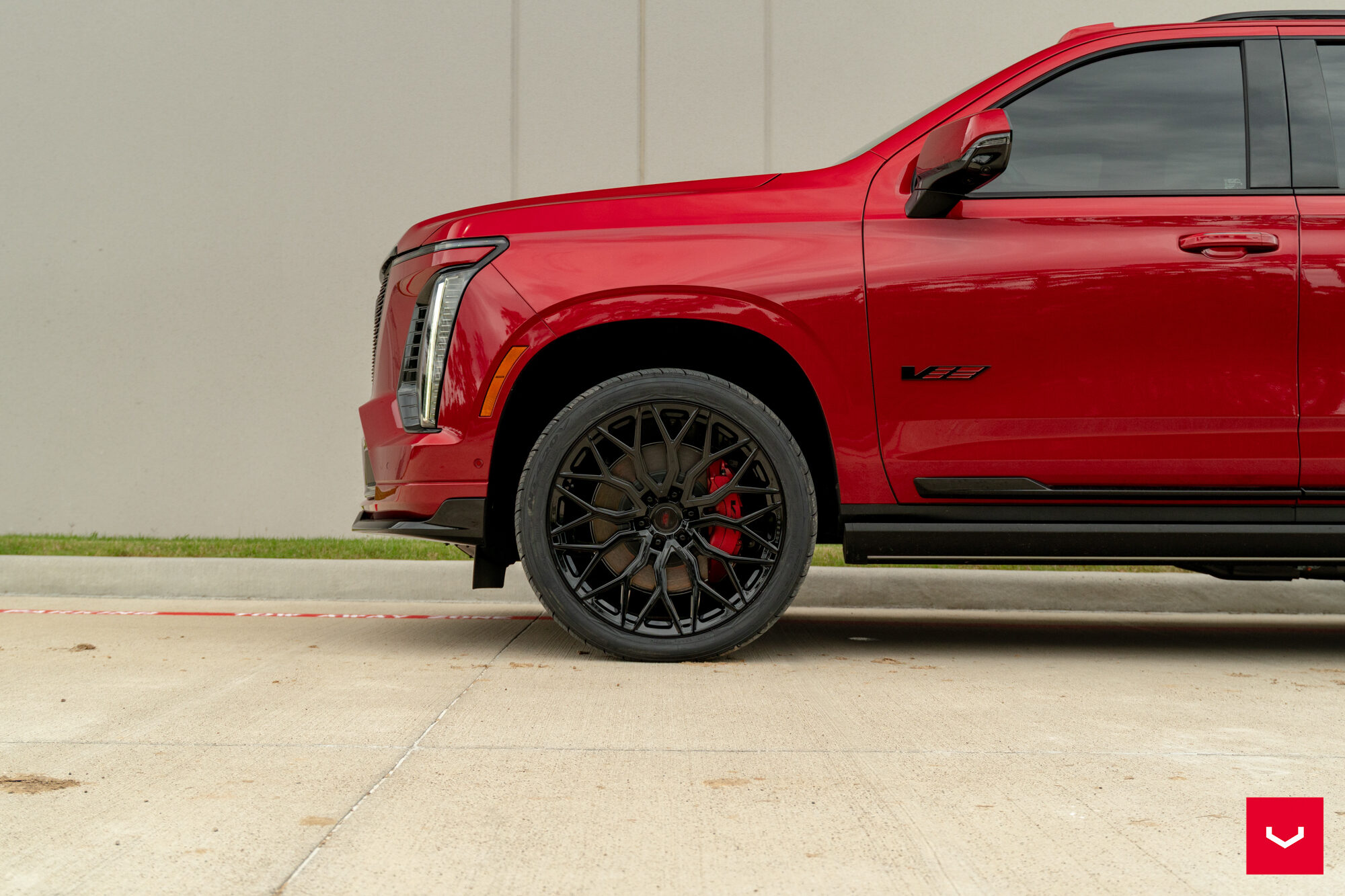 Cadillac Escalade V - Hybrid Forged Series: HF6-3 - Vossen Wheels