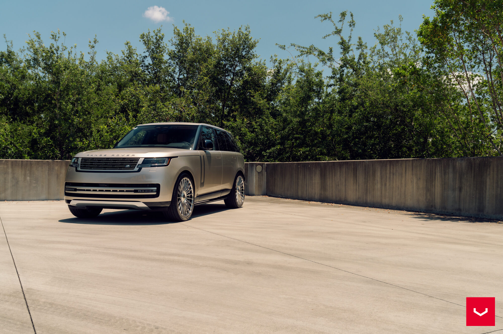 Land Rover Range Rover - Hybrid Forged Series: HF-8 - Vossen Wheels