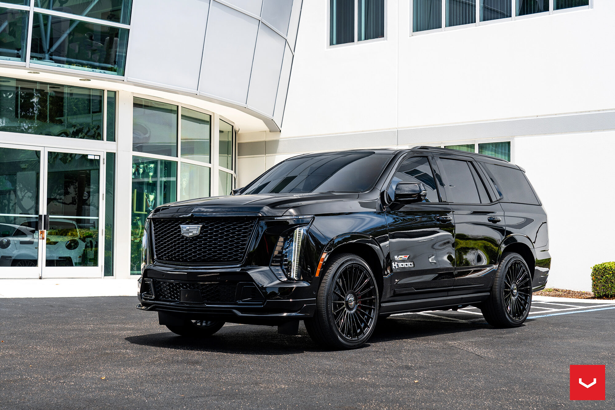 Cadillac Escalade V - Hybrid Forged Series: HF-8 - Vossen Wheels