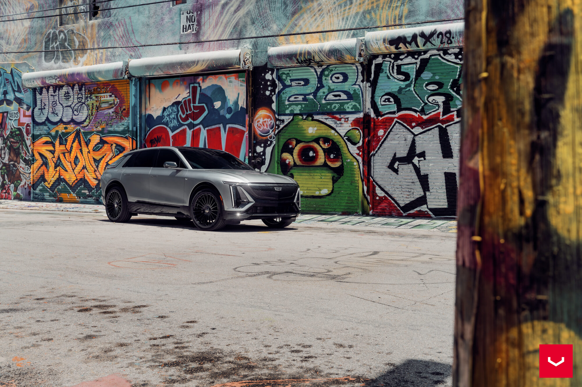 Custom Rims For Lyriq Cadillac Lyriq - Hybrid Forged Series: HF-8 - Vossen Wheels