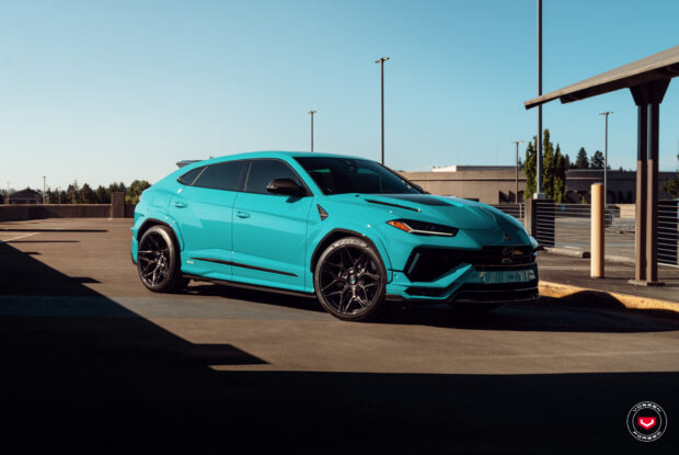 Lamborghini Urus – Series 21: S21-08