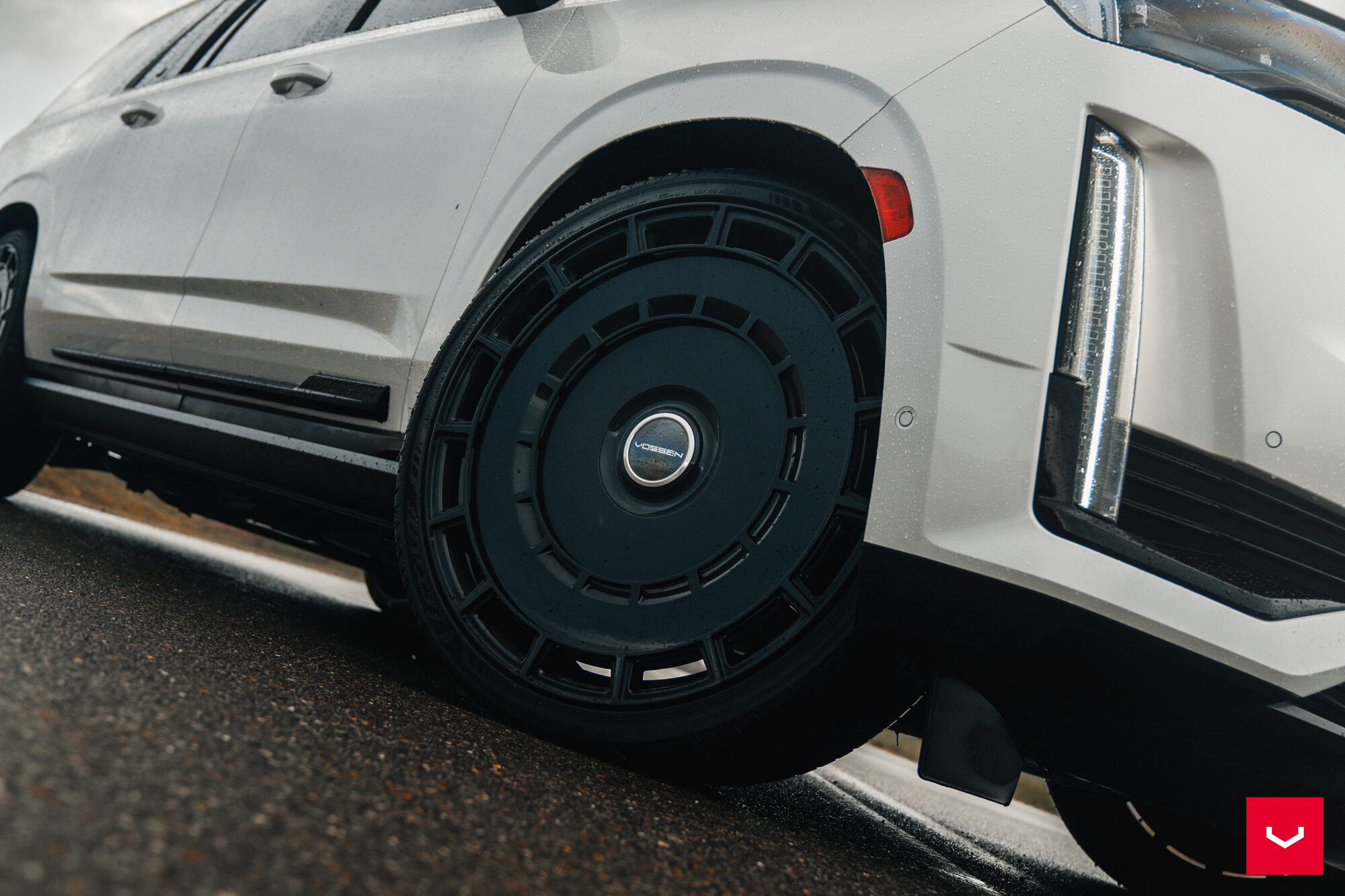 Cadillac Escalade - Hybrid Forged Series: HF-9 - Vossen Wheels