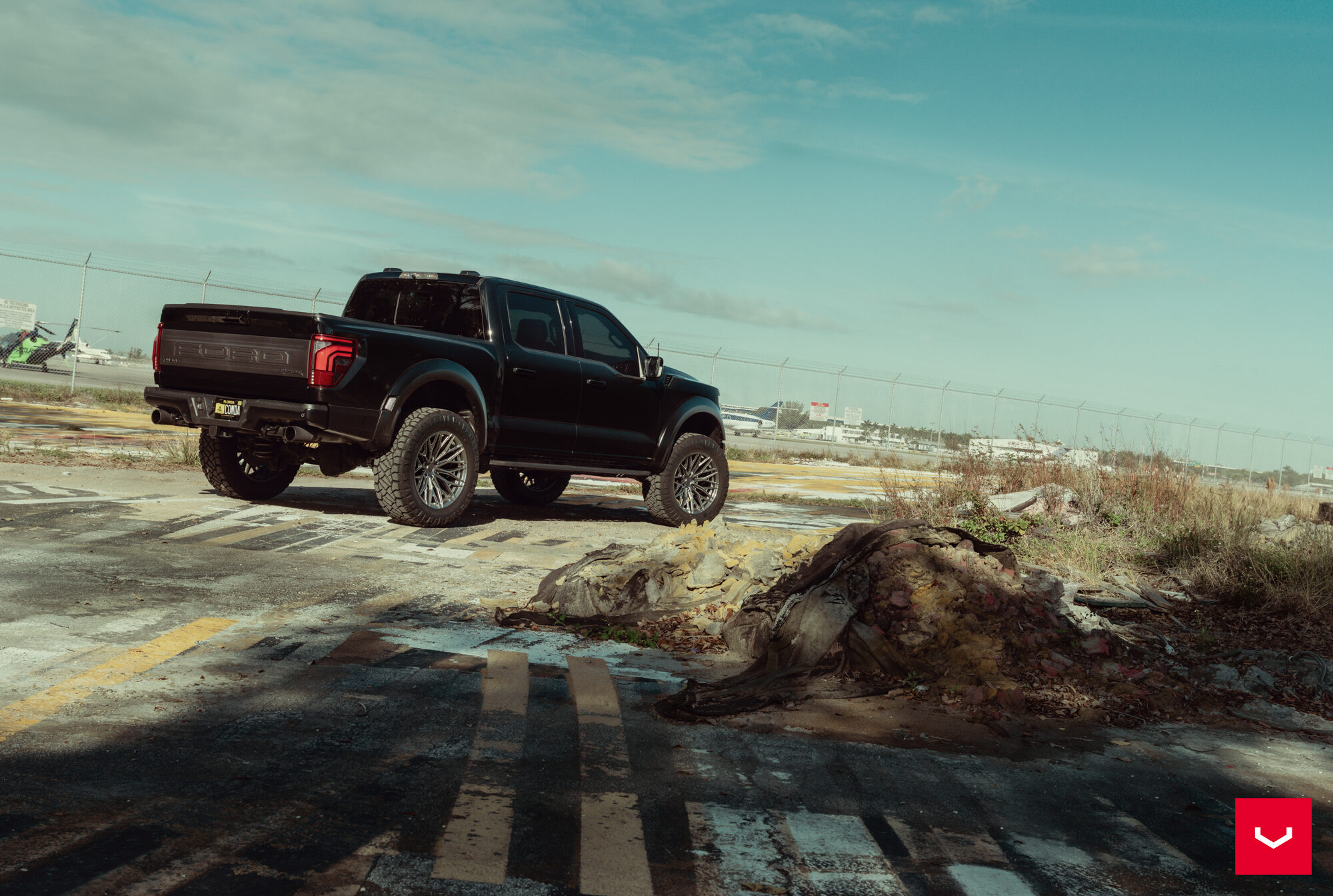 Ford F-150 Raptor - HFX Series: HFX-6 (6-Lug) - Vossen Wheels