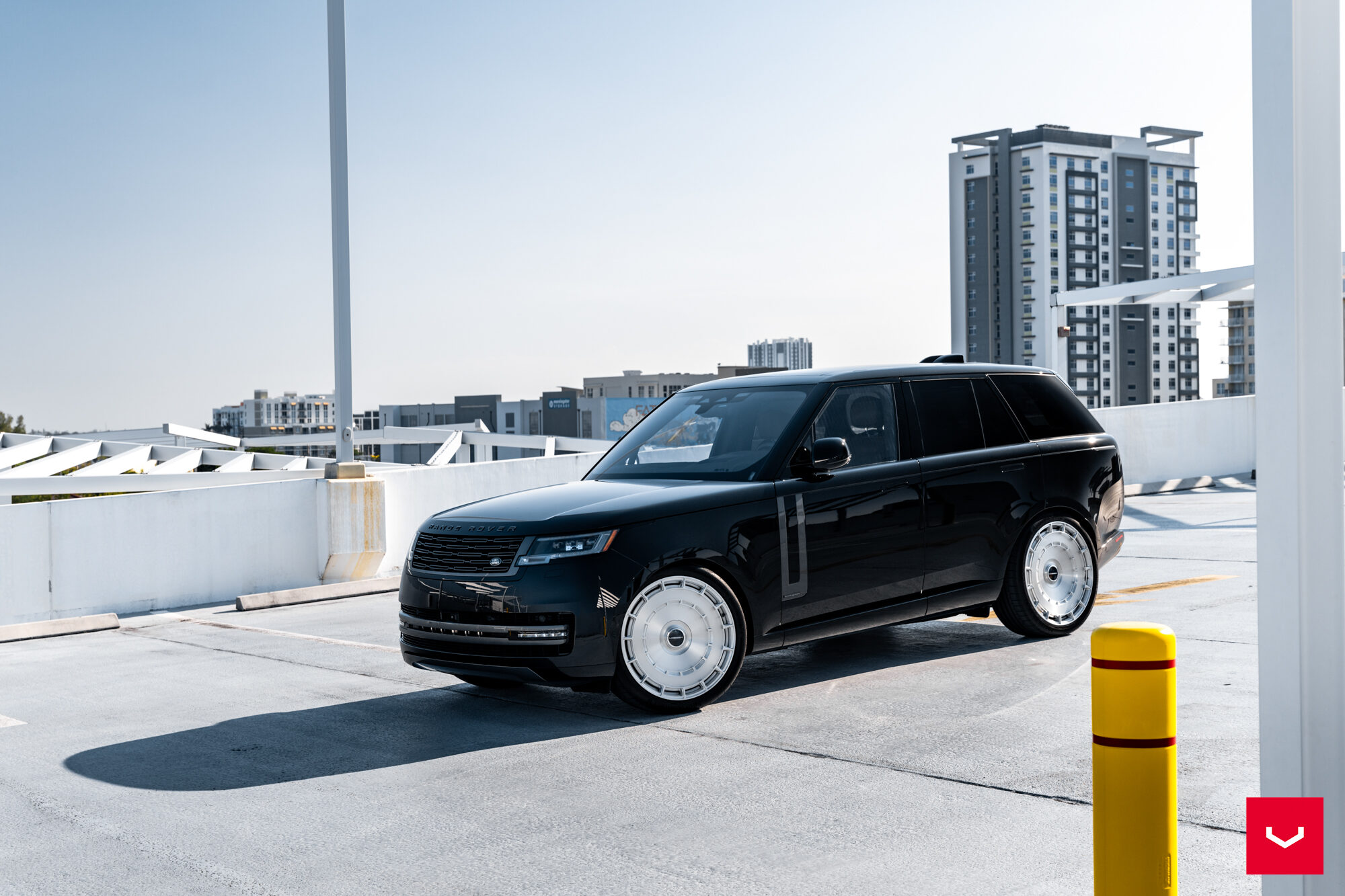 Land Rover Range Rover - Hybrid Forged Series: HF-9 - Vossen Wheels