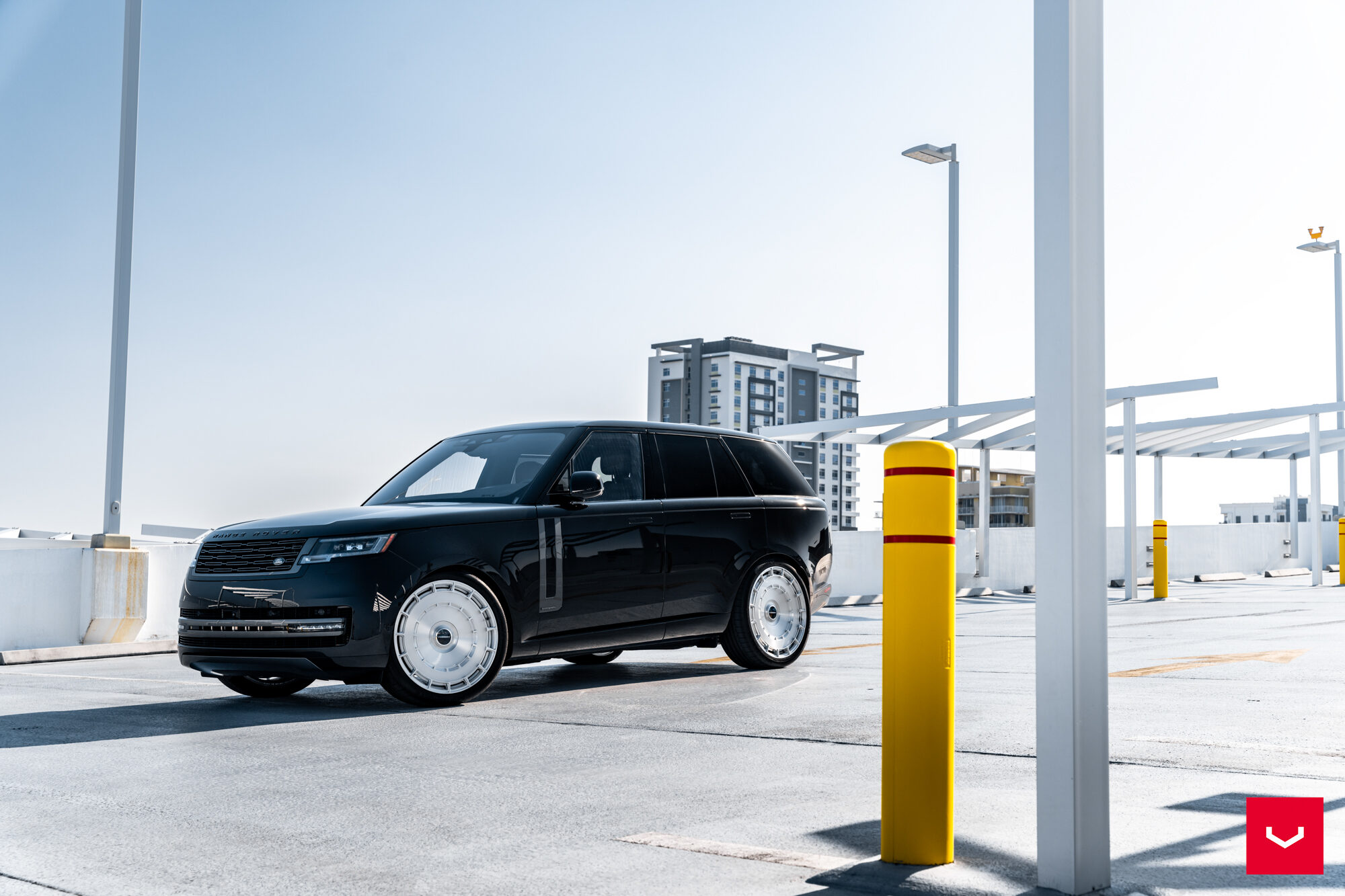 Land Rover Range Rover - Hybrid Forged Series: HF-9 - Vossen Wheels