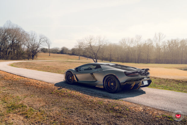 Lamborghini Revuelto · GEN-05